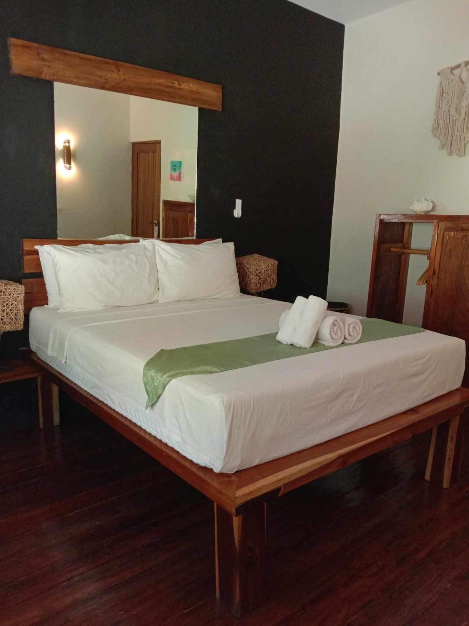 Happiness Boutique Resort Ел Нидо Екстериор снимка