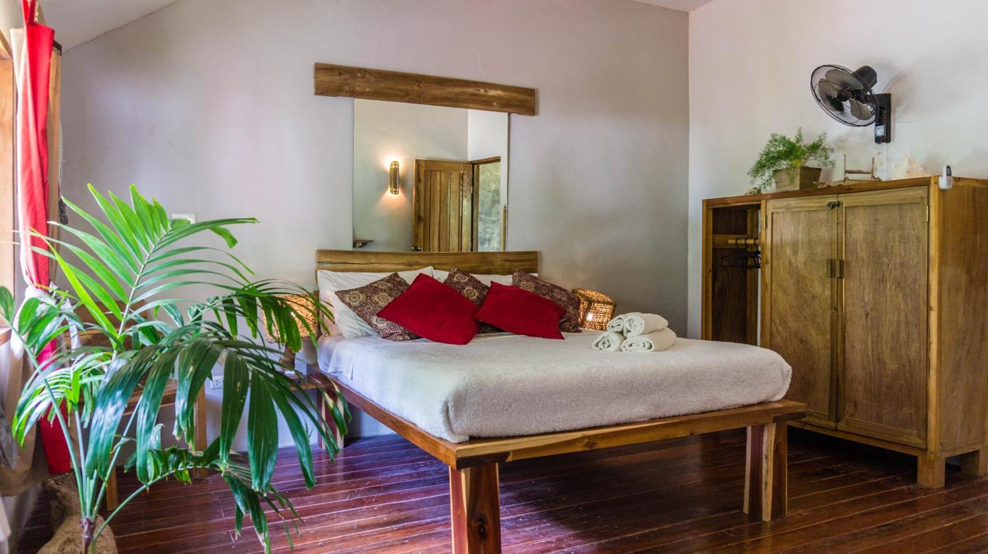 Happiness Boutique Resort Ел Нидо Екстериор снимка